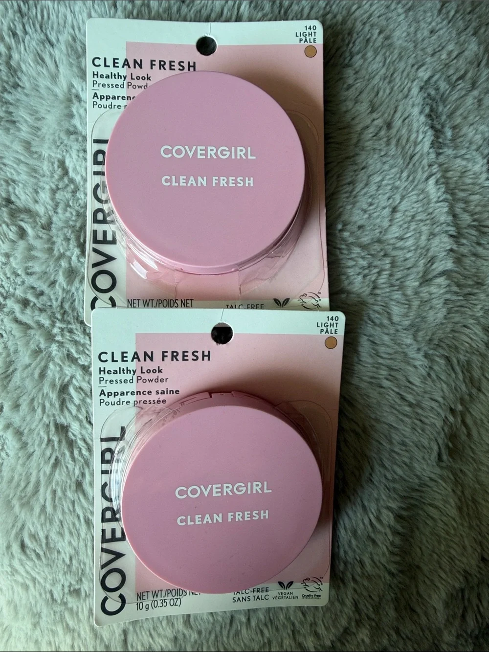 COVERGIRL Clean Fresh Pressed Powder Compact - Light 140 Bundle of 2